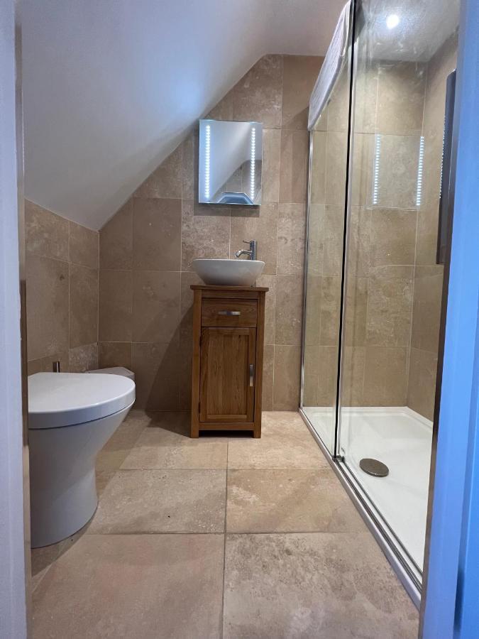 Luxurious 4 Bedroom Home In The Heart Of The Cotswolds With Hot Tub! Stow-on-the-Wold Εξωτερικό φωτογραφία